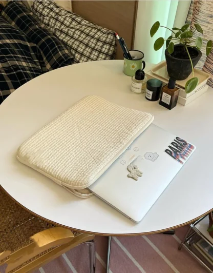 Soft Quilted Laptop Bag - Image 6